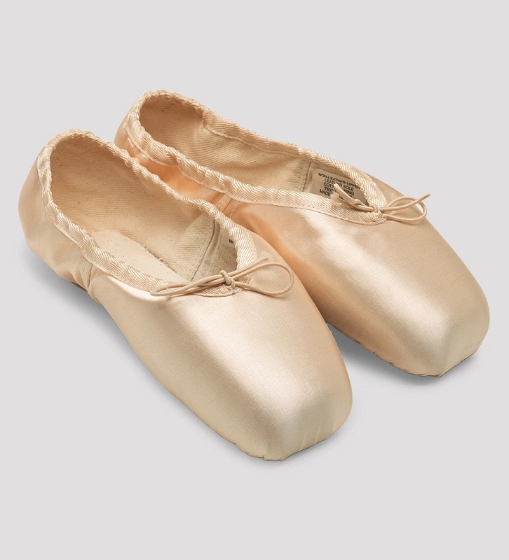 Pointe Shoes: Bloch Amelie Soft - Meeting Dance Wear